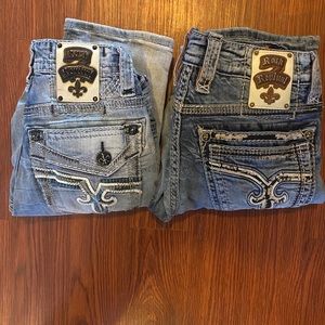 Bundle Rock Revival Jeans